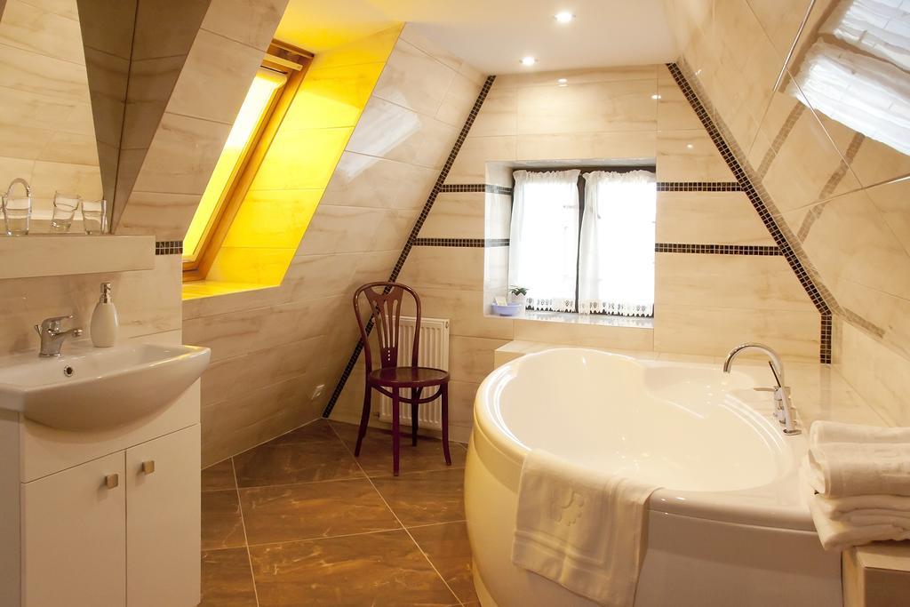 Apartamenty Hotelu Pod Orlem Stary Toruń Exteriör bild